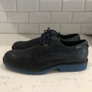 Brand New Never Worn PIKOLINOS Navy Blue Shoe